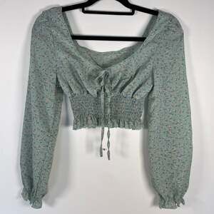 ROMWE Floral Smocked Waist Tie-Front Long Sleeve Crop Top